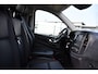Mercedes-Benz Vito 116 CDI L2 Black Edition Camera, Cruise, LED, 164pk, Trekhaak, Leder, Multimedia, Automaat, Sensoren, Uniek!
