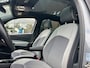 Volkswagen ID.3 First Max 58 kWh | Achteruitrijcamera | Afneembare Trekhaak | DAB ontvanger
