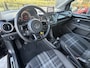 Volkswagen Up! 1.0 Club Airco | Navi | Verw. stoelemn | Nwe APK