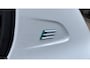 Peugeot e-208 Business | Elektrische parkeerrem | Elektrische parkeerrem | Extra getinte achterste zijruiten en achterruit