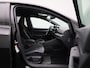 Volkswagen Golf 1.5 eTSI R-Line 150 PK | Automaat | Climate Control | Stoelverwarming | Stuurverwarming | Adaptive Cruise Control | Lane Assist | Achteruitrijcamera | All Season banden |