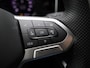 Volkswagen Golf 1.5 eTSI R-Line 150 PK | Automaat | Climate Control | Stoelverwarming | Stuurverwarming | Adaptive Cruise Control | Lane Assist | Achteruitrijcamera | All Season banden |