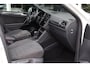 Volkswagen Tiguan 1.5 TSI R-line Panoramadak Camera Trekhaak Virtueel dashboard