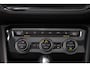 Volkswagen Tiguan 1.5 TSI R-line Panoramadak Camera Trekhaak Virtueel dashboard