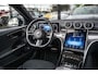 Mercedes-Benz C-klasse 180 AMG Line | Achteruitrijcamera | Panorama-schuifdak | Sfeerverlichting | Nightpakket | Stoelverwarming