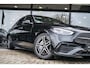 Mercedes-Benz C-klasse 180 AMG Line | Achteruitrijcamera | Panorama-schuifdak | Sfeerverlichting | Nightpakket | Stoelverwarming