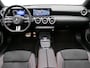 Mercedes-Benz A-klasse 250 e Business Solution AMG / Panoramadak/ Memory/ Night/ 19 inch/ Multibeam