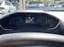 Peugeot e-208 EV Allure 50 kWh | Navigatie By App | Climate Control | Parkeersensoren | Cruise Control | !!
