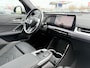 BMW X1 sDrive20i M Sport Trekhaak LED Carplay Achteruitrijcamera PDC Trekhaak 1800 KG Trekgewicht 19 Inch 4Seizoenenbanden DAB Shadow-line