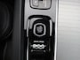 Volvo XC60 T8 PLUG-IN HYBRID R-DESIGN SCHUIFDAK LUCHTVERING TREKHAAK HARMAN