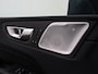 Volvo XC60 B5 AUT(8) ULTIMATE BRIGHT LUCHTVERING SCHUIFDAK MASSAGE B&W AUDIO TREKHAAK