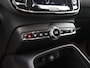 Volvo XC40 T4 AUT(8) MOMENTUM PRO KEYLESS NAVI TREKHAAK DAB+