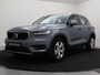 Volvo XC40 T4 AUT(8) MOMENTUM PRO KEYLESS NAVI TREKHAAK DAB+