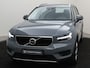 Volvo XC40 T4 AUT(8) MOMENTUM PRO KEYLESS NAVI TREKHAAK DAB+