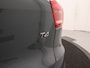 Volvo XC40 T4 AUT(8) MOMENTUM PRO KEYLESS NAVI TREKHAAK DAB+