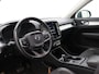 Volvo XC40 T4 AUT(8) MOMENTUM PRO KEYLESS NAVI TREKHAAK DAB+