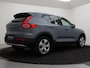Volvo XC40 T4 AUT(8) MOMENTUM PRO KEYLESS NAVI TREKHAAK DAB+