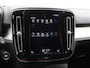 Volvo XC40 T4 AUT(8) MOMENTUM PRO KEYLESS NAVI TREKHAAK DAB+