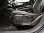 Volvo XC40 T4 AUT(8) MOMENTUM PRO KEYLESS NAVI TREKHAAK DAB+