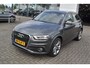Audi Q3 2.0 TFSI quattro S- Line | Trekhaak 2000kg | Dealer onderhouden Nl Auto