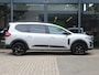 Dacia Jogger TCe 100 Bi-Fuel Extreme 5p. / DEALER ONDERHOUDEN / CAMERA / CRUISE / CLIMATE / KEYLESS / PDC A / PRIVACY GLASS / APPLE CARPLAY / ANDROID AUTO / DAB / 16'' LMV
