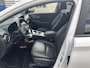 Hyundai Kona Electric EV Limited 64 kWh | Automaat | Navigatie | Cruise Control | Climate Control | Parkeersensoren | Parkeercamera | Rijklaar! |
