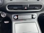 Hyundai Kona Electric EV Limited 64 kWh | Automaat | Navigatie | Cruise Control | Climate Control | Parkeersensoren | Parkeercamera | Rijklaar! |