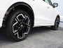 Volkswagen Tiguan 1.5 eHybrid R-Line Edition 272pk DSG | Black Style | Lederen bekleding | LED Matrix | 360 Camera | Panoramdak | Trekhaak | Head-Up Display | Stoel- & stuurverwarming |