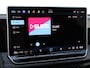 Volkswagen Tiguan 1.5 eHybrid R-Line Edition 272pk DSG | Black Style | Lederen bekleding | LED Matrix | 360 Camera | Panoramdak | Trekhaak | Head-Up Display | Stoel- & stuurverwarming |