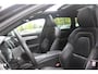 Volvo V90 2.0 T4 190PK R-Design | PANORAMISCH SCHUIF/KANTEL DAK | HARMAN KARDON PREMIUM AUDIO | ELEKTRSICHE VOORSTOELEN MET GEHEUGEN FUNCTIE | STOEL/STUUR VERWARMING | ACHTERBANK VERWARMING | HEAD-UP DISPLAY | MISTLAMPEN VOOR | KEYLESS ENTRY / START | APPLE CARPLAY | ADROID AUTO | ELEKTRISCH BEDIENBARE ACHTERKLEP | ACHTERUITRIJCAMERA | STANDKACHEL |