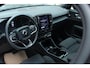 Volvo XC40 Recharge Core | Verwarmbare voorstoelen en stuurwiel | Warmtepomp | All season banden | DAB ontvanger | Draadloze lader telefoon