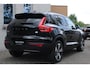 Volvo XC40 Recharge Core | Verwarmbare voorstoelen en stuurwiel | Warmtepomp | All season banden | DAB ontvanger | Draadloze lader telefoon