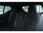Volvo XC40 Recharge Core | Verwarmbare voorstoelen en stuurwiel | Warmtepomp | All season banden | DAB ontvanger | Draadloze lader telefoon