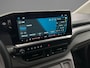 Volkswagen Transporter T7 2.0 TDI 150pk Automaat L2 Bulli Dubbele Cabine | Achterdeuren |360gr Camera | Apple Carplay / Android Auto | ACC | IQ.Light Matrix LED | Keyless | Stoelverwarming