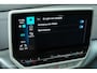 Volkswagen ID.4 First 77 kWh | SOH 89,7% | Stoel en stuurwielverwarming | Trekhaak | LED | CarPlay | Ambiant | ACC | ID Light |