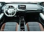 Volkswagen ID.4 First 77 kWh | SOH 89,7% | Stoel en stuurwielverwarming | Trekhaak | LED | CarPlay | Ambiant | ACC | ID Light |