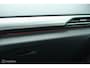 Volkswagen ID.4 First 77 kWh | SOH 89,7% | Stoel en stuurwielverwarming | Trekhaak | LED | CarPlay | Ambiant | ACC | ID Light |