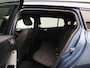 Ford Focus Wagon 1.0 EcoBoost Hybrid ST Line X | PANORAMADAK | DEALER ONDERHOUDEN | WEGKLAPBARE TREKHAAK | ADAPTIVE CRUISE CONTROL | STOEL, STUUR EN VOORRUITVERWARMING