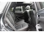 Porsche Macan 2.0 / Panoramadak / Camera / Luchtvering / Sportchrono / Bose / 21'' / Leder / Navigatie / Comfortstoelen / DAB / Stoelverwarming / Cruise Control