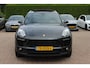 Porsche Macan 2.0 / Panoramadak / Camera / Luchtvering / Sportchrono / Bose / 21'' / Leder / Navigatie / Comfortstoelen / DAB / Stoelverwarming / Cruise Control