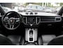 Porsche Macan 2.0 / Panoramadak / Camera / Luchtvering / Sportchrono / Bose / 21'' / Leder / Navigatie / Comfortstoelen / DAB / Stoelverwarming / Cruise Control