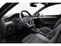Volkswagen Passat Variant 1.4 eHybrid 218 pk GTE 6-DSG | Wegklapbare Trekhaak | Apple Carplay | Achteruitrijcamera |