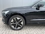 Volvo XC60 2.0 T8 455 pk AWD Ultra Bright Facelift model 2026 ! Trekhaak Bowers Wilkins Comfortstoelen Nappa leer + Massage + Ventilatie 360 Camera Panoramadak 20 Inch Velgen Pilot Assist ACC BLIS Apple Carplay Android Auto Full Led Ram Vol Opties en in Nieuwstaat ! Long Range 1e Eigenaar BTW Auto