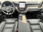 Volvo XC60 2.0 T8 455 pk AWD Ultra Bright Facelift model 2026 ! Trekhaak Bowers Wilkins Comfortstoelen Nappa leer + Massage + Ventilatie 360 Camera Panoramadak 20 Inch Velgen Pilot Assist ACC BLIS Apple Carplay Android Auto Full Led Ram Vol Opties en in Nieuwstaat ! Long Range 1e Eigenaar BTW Auto