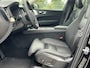 Volvo XC60 2.0 T8 455 pk AWD Ultra Bright Facelift model 2026 ! Trekhaak Bowers Wilkins Comfortstoelen Nappa leer + Massage + Ventilatie 360 Camera Panoramadak 20 Inch Velgen Pilot Assist ACC BLIS Apple Carplay Android Auto Full Led Ram Vol Opties en in Nieuwstaat ! Long Range 1e Eigenaar BTW Auto
