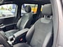 Mercedes-Benz GLB 180 Business Solution AMG  Panorama Trekhaak