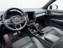 Volvo XC40 B4 211pk Automaat R-Design / Adapt. Cruise / Stoelverwarming / Trekhaak / 19'' / DAB / Alarm 3 / PDC + Camera / Lane Keeping Aid /