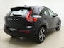 Volvo XC40 B4 211pk Automaat R-Design / Adapt. Cruise / Stoelverwarming / Trekhaak / 19'' / DAB / Alarm 3 / PDC + Camera / Lane Keeping Aid /