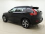 Volvo XC40 B4 211pk Automaat R-Design / Adapt. Cruise / Stoelverwarming / Trekhaak / 19'' / DAB / Alarm 3 / PDC + Camera / Lane Keeping Aid /