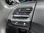 Hyundai Kona Electric EV Fashion 64 kWh / Afneembare Trekhaak / Dealer Onderhouden / Origineel Nederlands / 100% SOH / 3 Fase / Navigatie / Achteruitrijcamera / Parkeersensoren Achter /